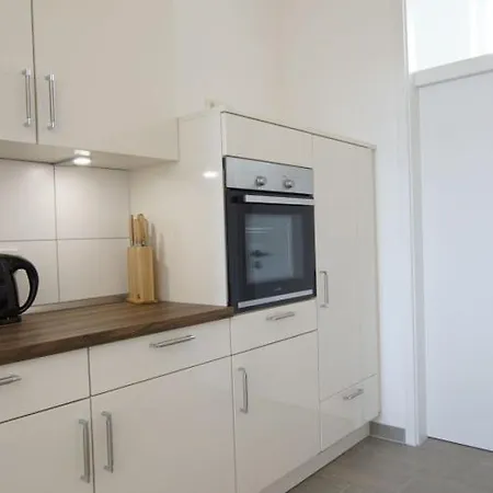 Ferienhaus Woogeelisa - Ehrwürdige Dorfvilla In Strandnähe Wangerooge