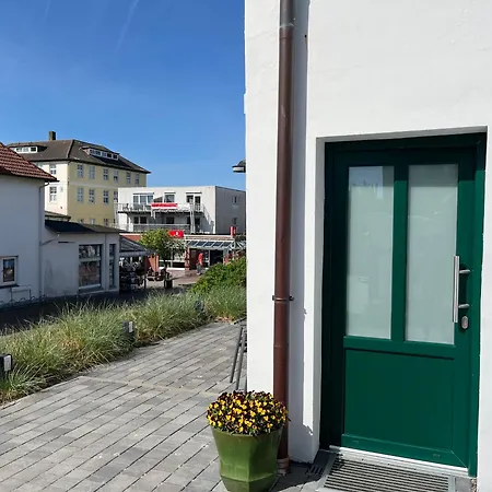 Woogeelisa - Ehrwürdige Dorfvilla In Strandnähe Ferienhaus *
